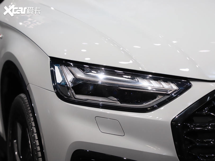 2021?yun)WQ5L Sportback 