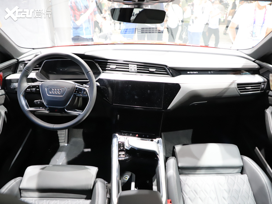 2021��?yu��n)W��e-tron(�M(j��n)��) 