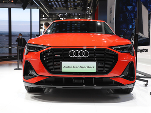 2021��W��e-tron(�M��) �Ϻ�܇չ