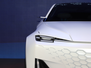 2020L(zhng)UNI-K Ϻ܇չ