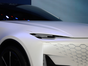 2020L(zhng)UNI-K Ϻ܇չ