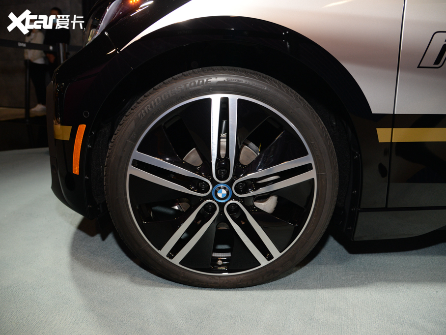 2020Ri3(M) Urban Suite