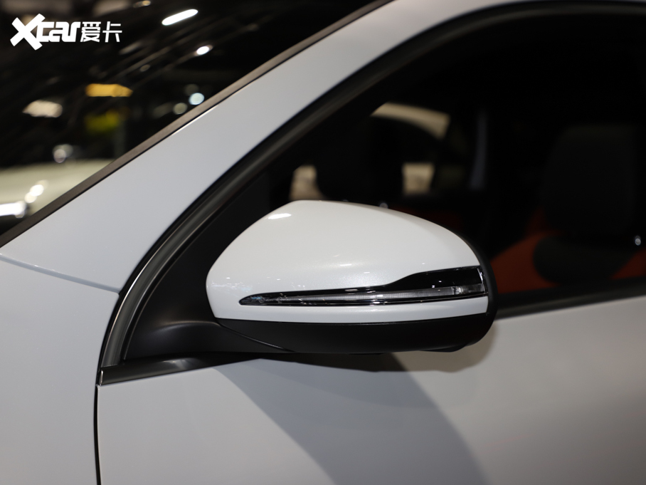 2021��YGLA��AMG 