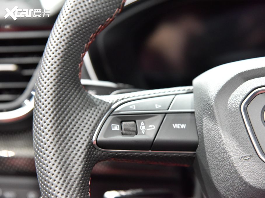 2021?yun)WQ5L Sportback 