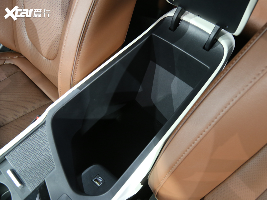 2021�����D 