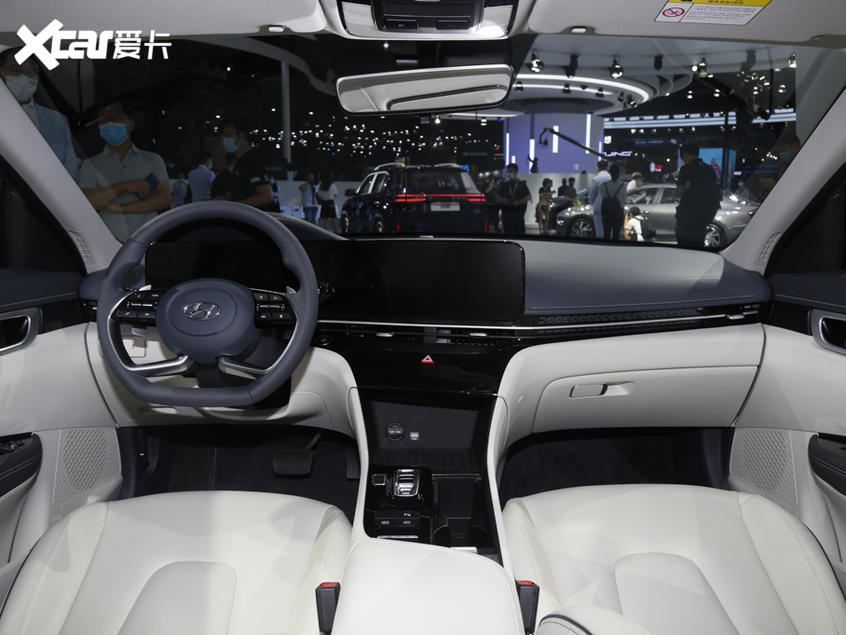 北京現代2021款名圖 純電動