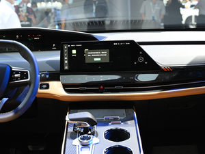 2021L(zhng)UNI-K Ϻ܇(ch)չ