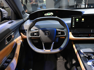 2021L(zhng)UNI-K Ϻ܇(ch)չ