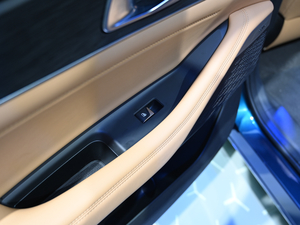 2021L(zhng)UNI-K Ϻ܇(ch)չ