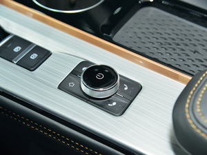 20215 PLUS Ϻ܇(ch)չ