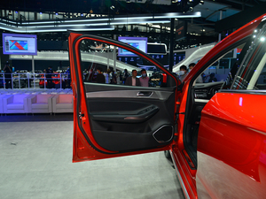 20215 PLUS Ϻ܇(ch)չ