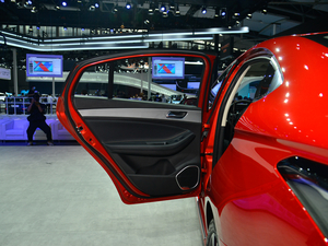 20215 PLUS Ϻ܇(ch)չ