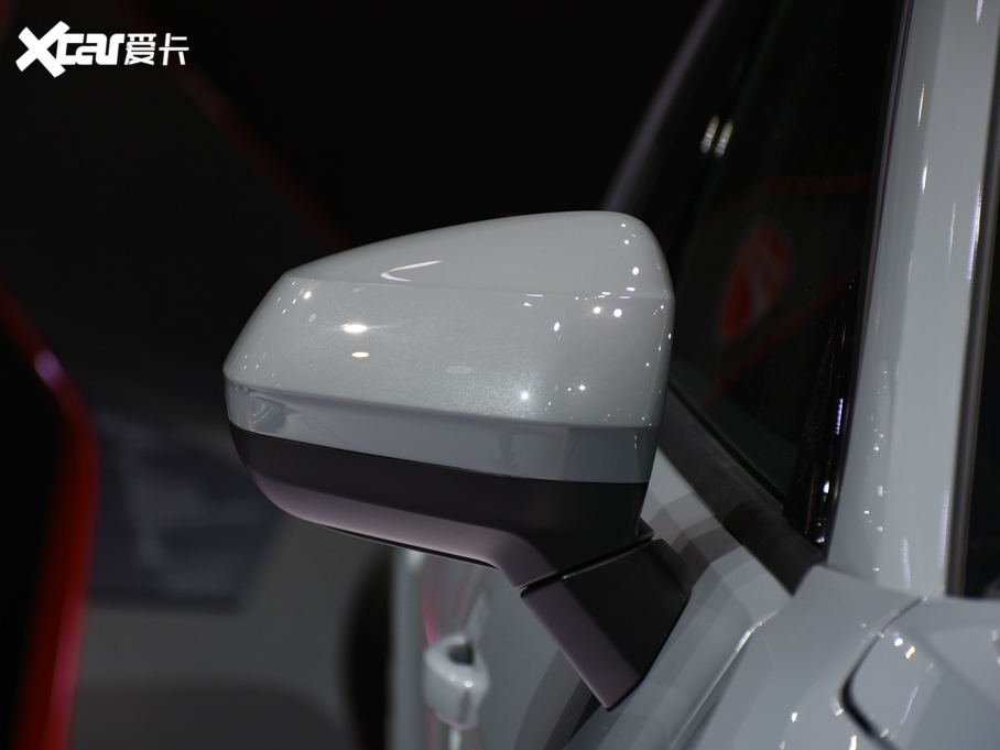 2022?yun)WQ2L e-tron 