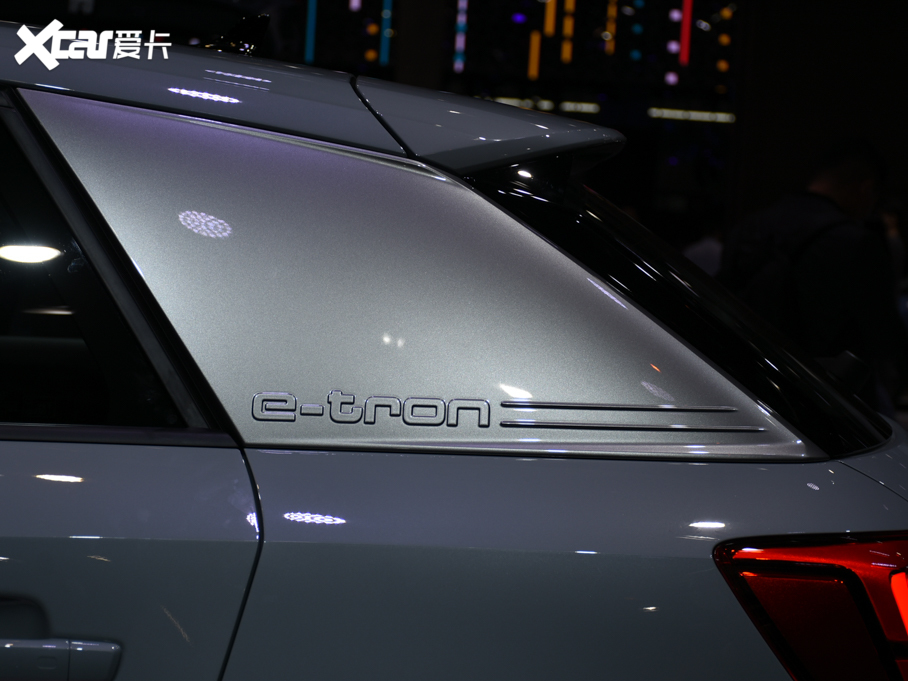 2022?yun)WQ2L e-tron 