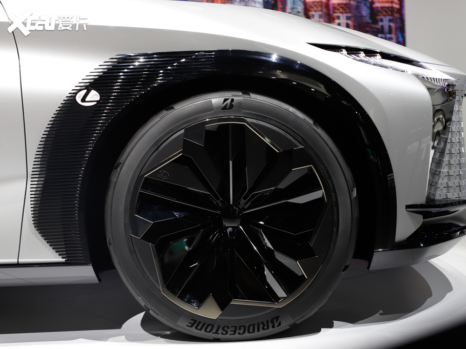 2021���׿��_˹LF-Z 