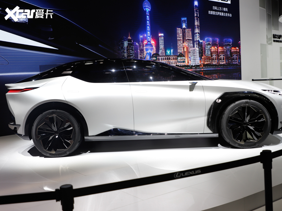 2021���׿��_˹LF-Z 