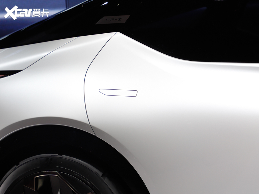 2021���׿��_˹LF-Z 