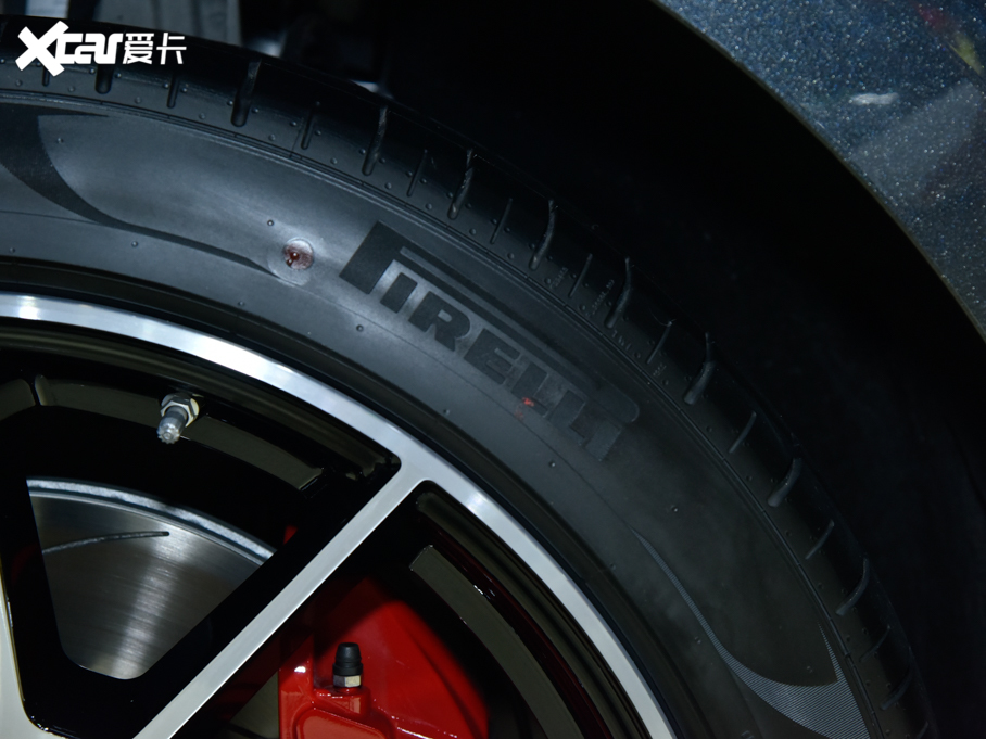 2021�˹�D���R��DBX 