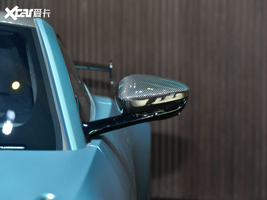 2022˹DRV8 Vantage 