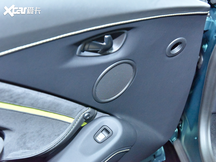 2022˹DRV8 Vantage 