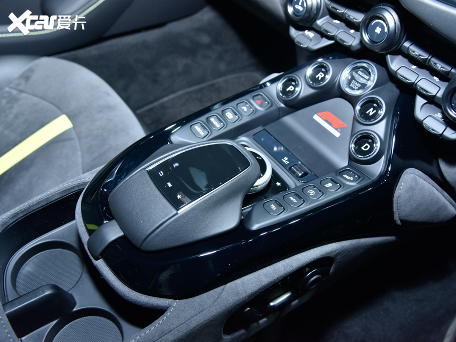 2022˹DRV8 Vantage 