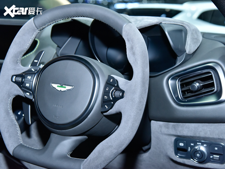 2022˹DRV8 Vantage 