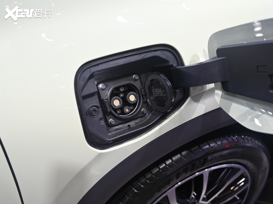 2021�����RW6 