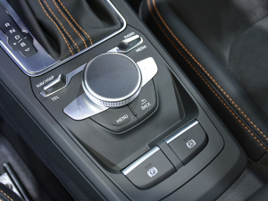 2022WQ2L e-tron Ϻ܇չ