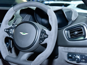 2022˹DRV8 Vantage Ϻ܇չ