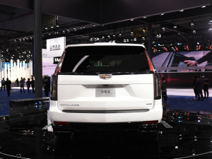 2021P׵ESCALADE Ϻ܇չ