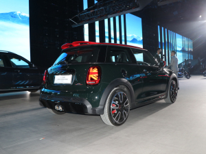 2021MINI JCW Ϻ܇չ