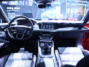 2023?yun)WRS e-tron GT Ϻ܇չ