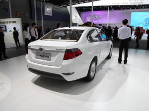 2013�����AH330 �Ϻ�܇չ