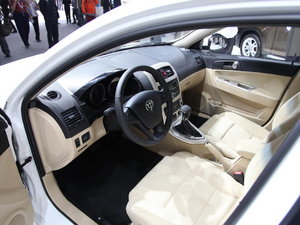 2013�����AH330 �Ϻ�܇չ