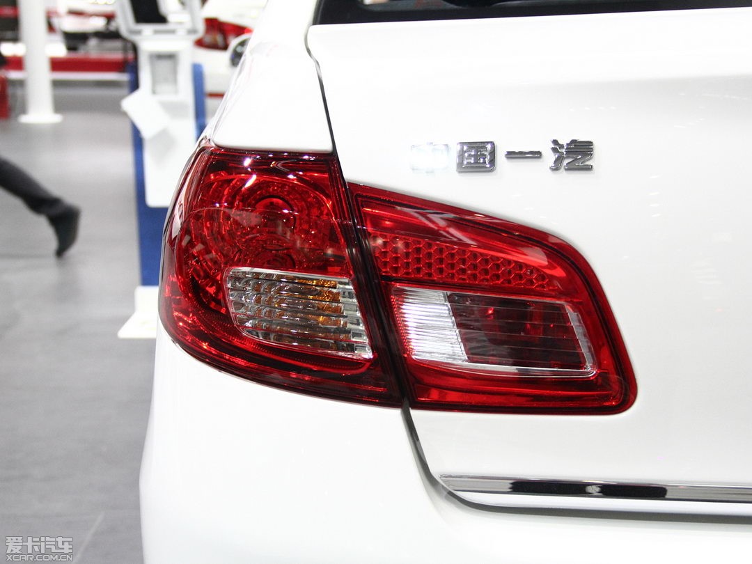 2013����־V5 EV늄�܇