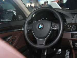 2011ʩ{ 7ϵ Ϻ܇չ