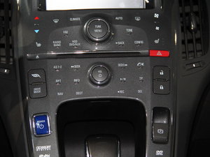 2012��VOLT���{�_ �Ϻ�܇չ