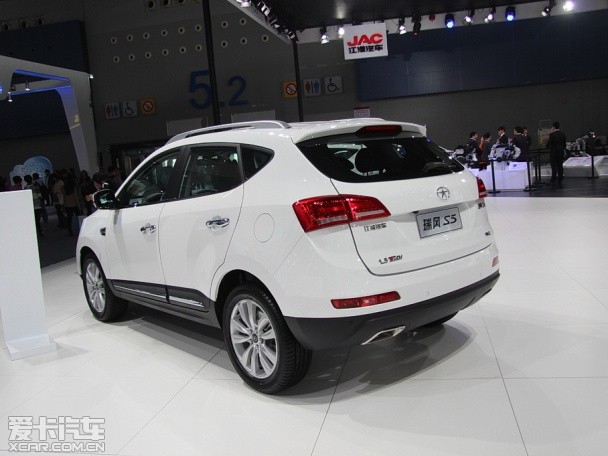 江淮汽車2015款瑞風S5
