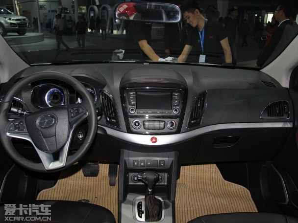 江淮汽車2015款瑞風S5