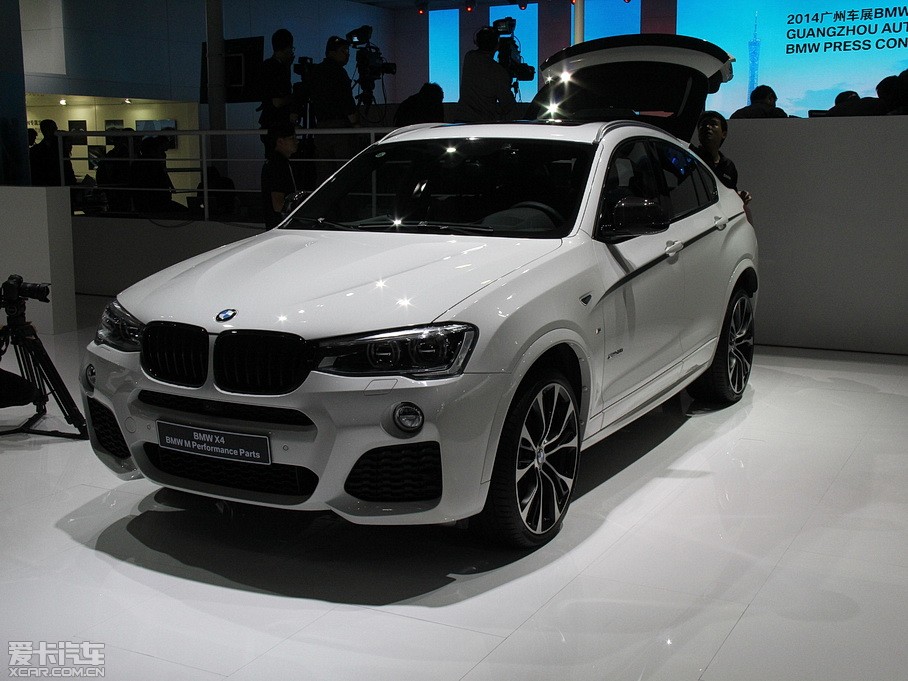 【2014款宝马X4_2014广州车展_1\/1899张图片