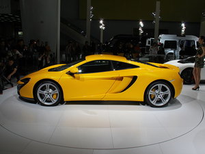 2015���~�P��625C �Ϻ�܇չ