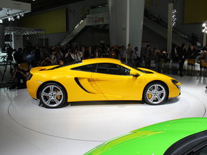 2015���~�P��625C �Ϻ�܇չ