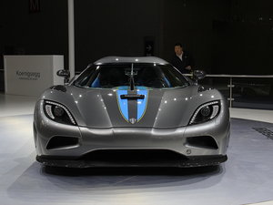 2014��One:1 �Ϻ�܇չ