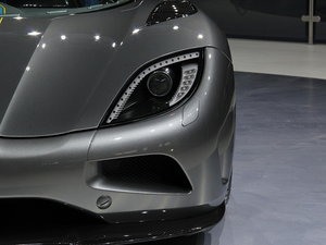 2014��One:1 �Ϻ�܇չ