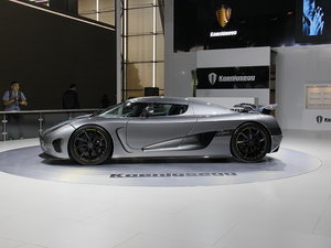 2014��One:1 �Ϻ�܇չ