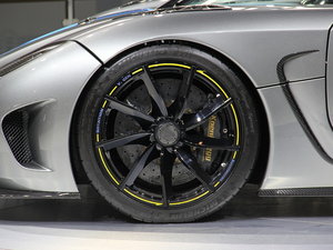 2014��One:1 �Ϻ�܇չ