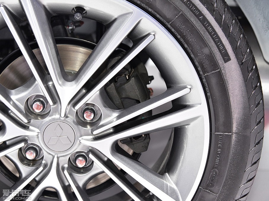 2015�������{ɪ S-Design