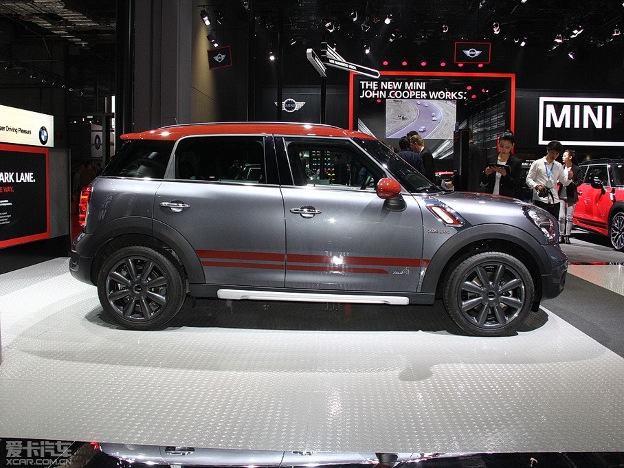 ڵʮϺչϣMINIMINI COUNTRYMAN Park Lane泵ͣ³ڽۡóȫµĸԻͿװ