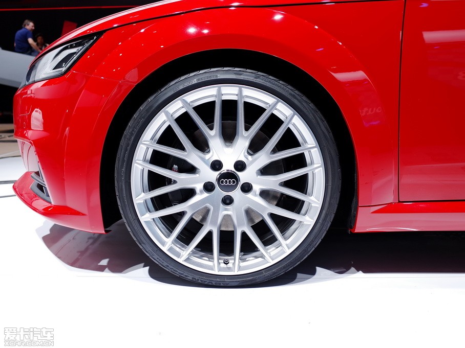 2016?yun)WTTS Roadster 