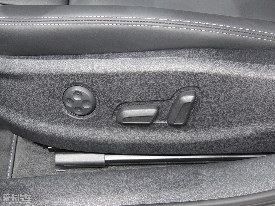 2015?yun)WA3 Limousine(M(jn)) 